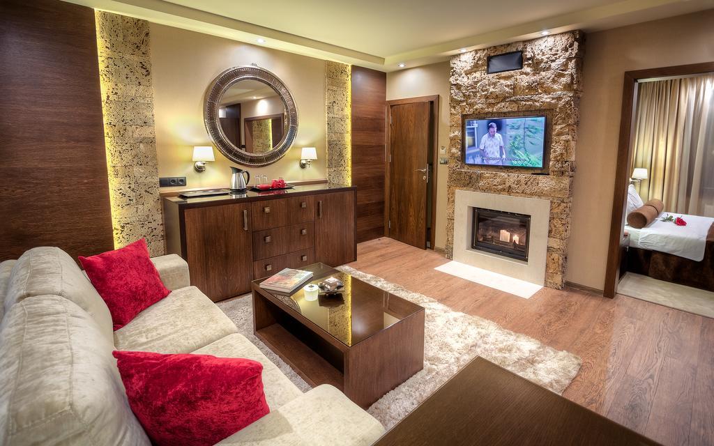 Family Hotel Strannopriemnitza Орешак Номер фото