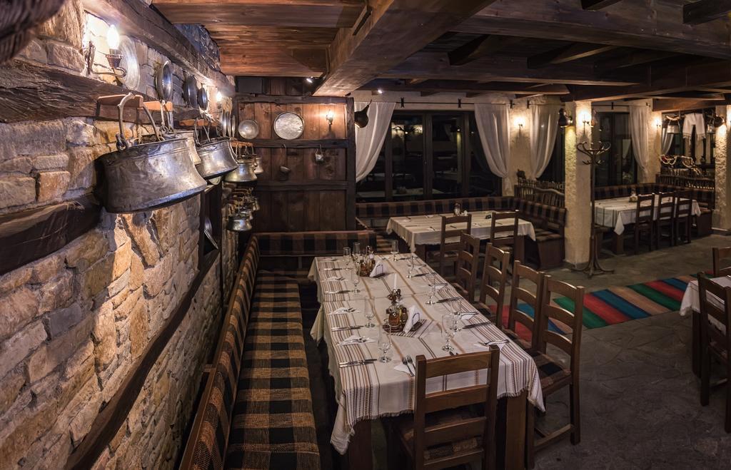 Family Hotel Strannopriemnitza Орешак Экстерьер фото