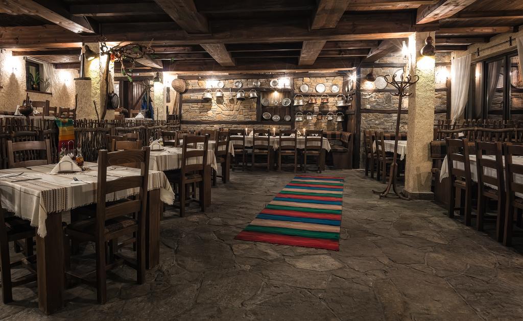 Family Hotel Strannopriemnitza Орешак Экстерьер фото