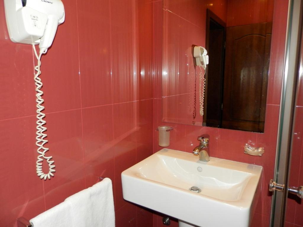 Family Hotel Strannopriemnitza Орешак Номер фото
